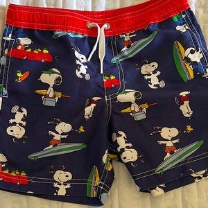 Peanuts swimming trunks 3T or 100cm by Hanna Andersson